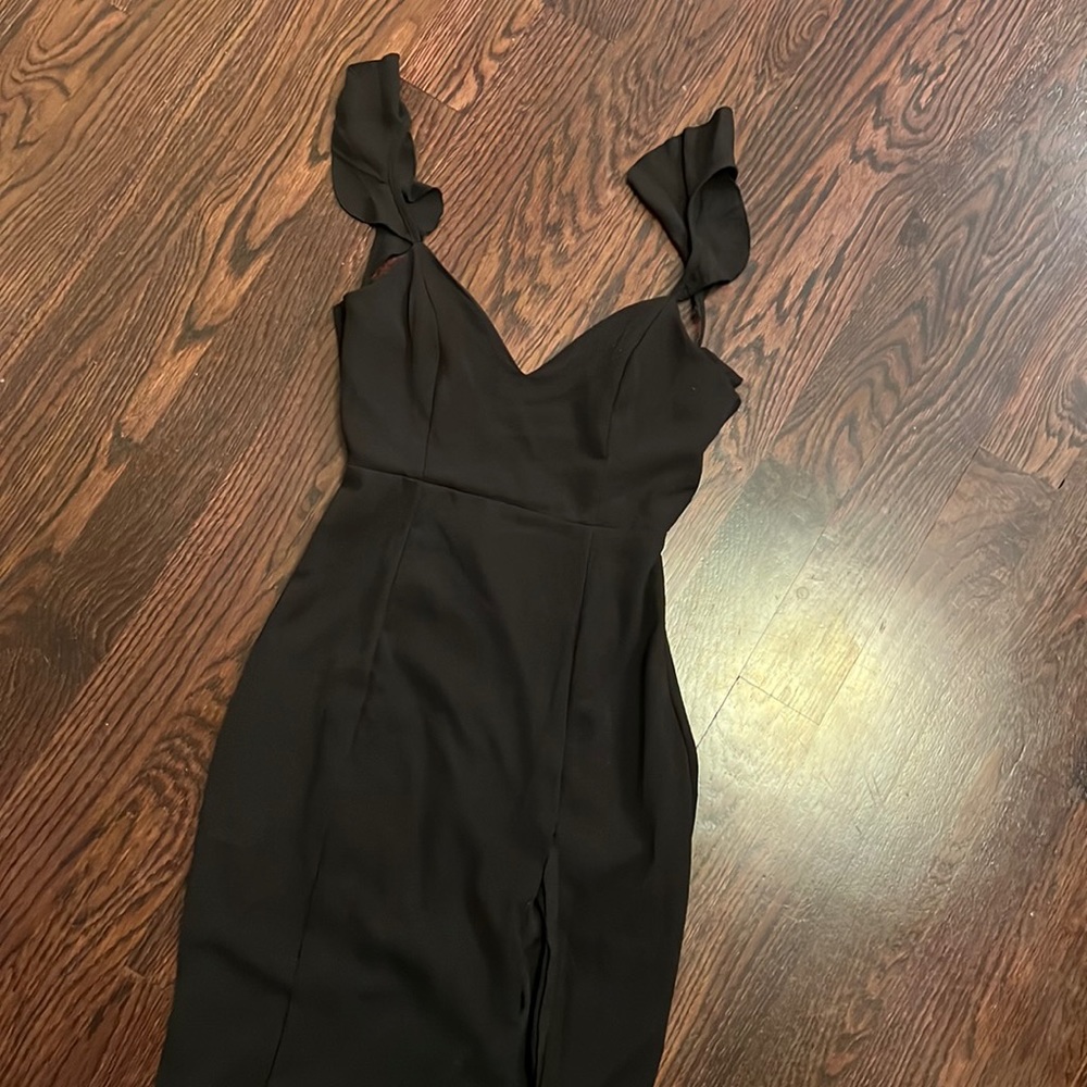 Elegant Black Ruffle Strap Dress
